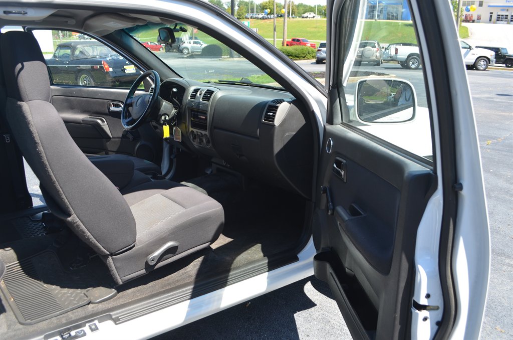 2012 Chevrolet Colorado Work Truck - Photo 16