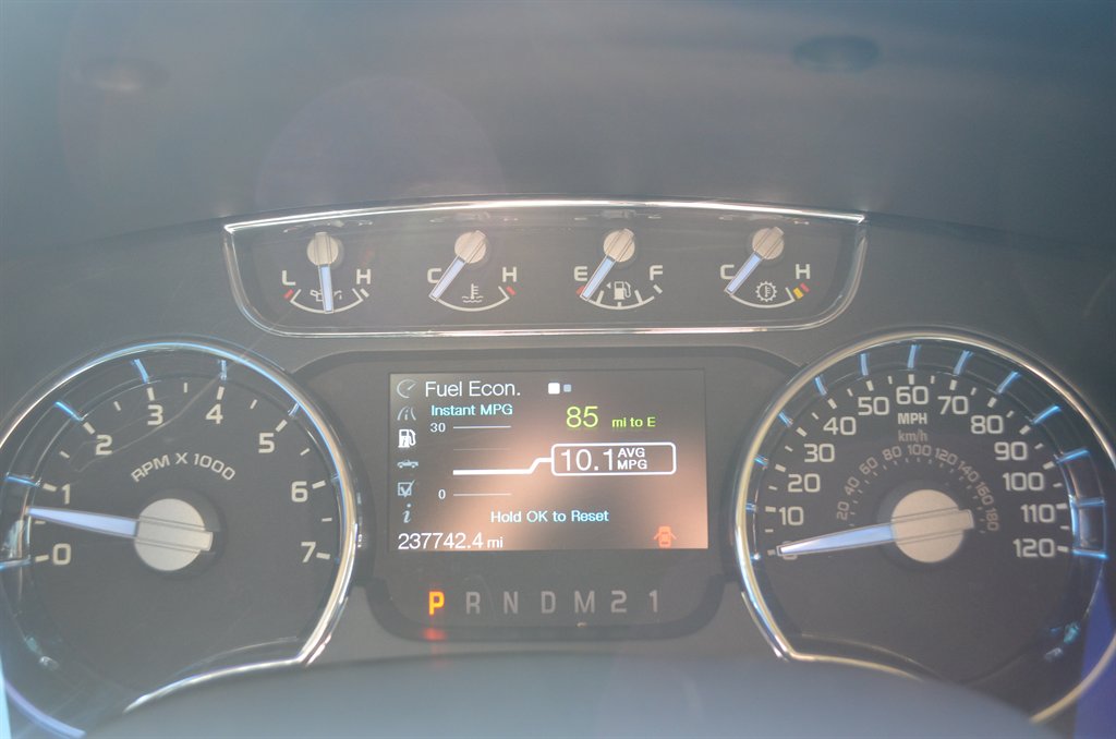 Ford F-150 photo 18