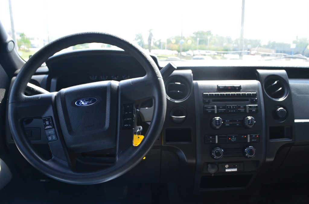 Ford F-150 photo 19