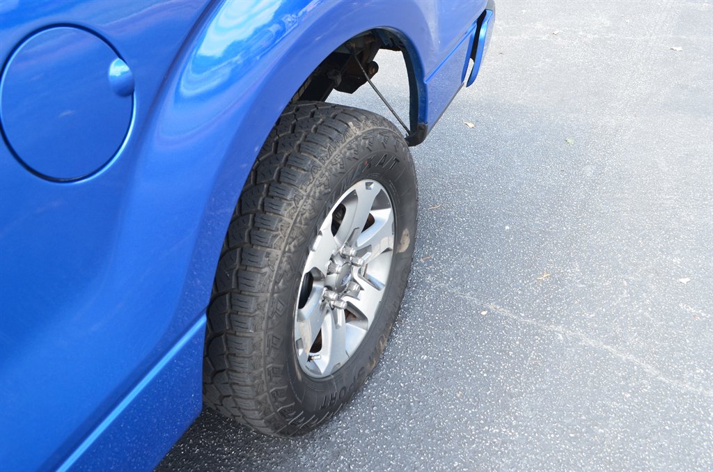 Ford F-150 photo 9