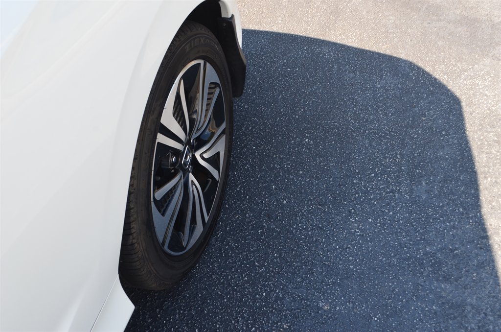 Honda Civic photo 9