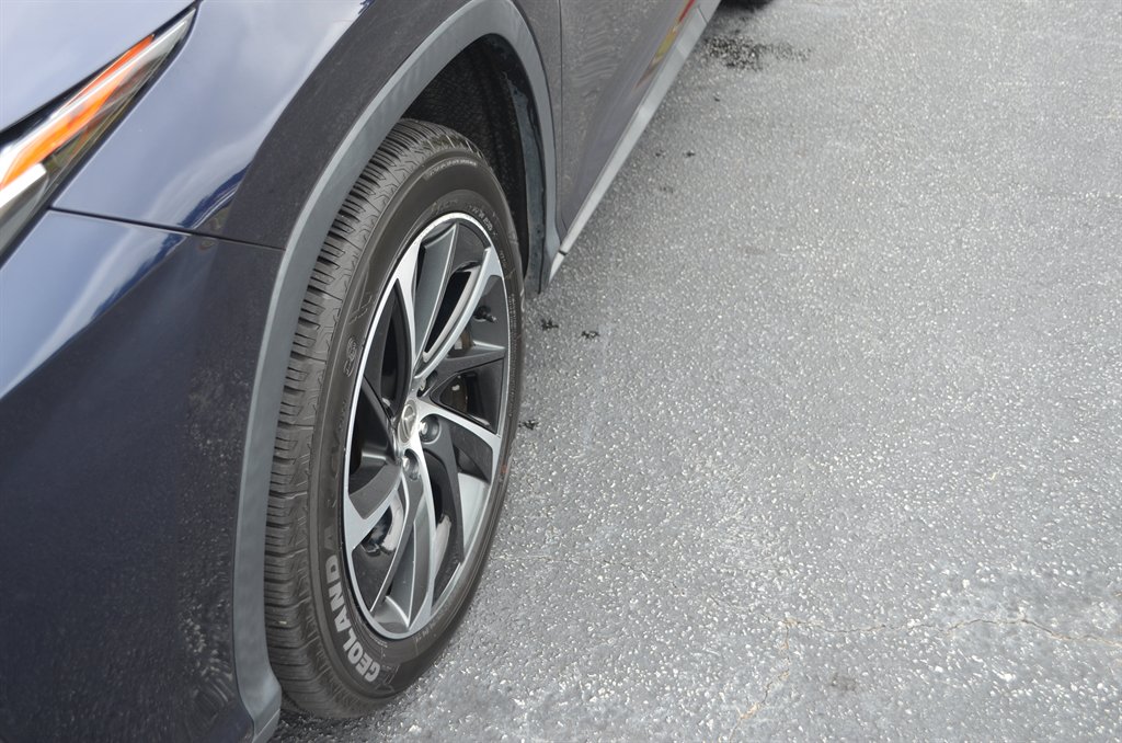 Lexus RX photo 8