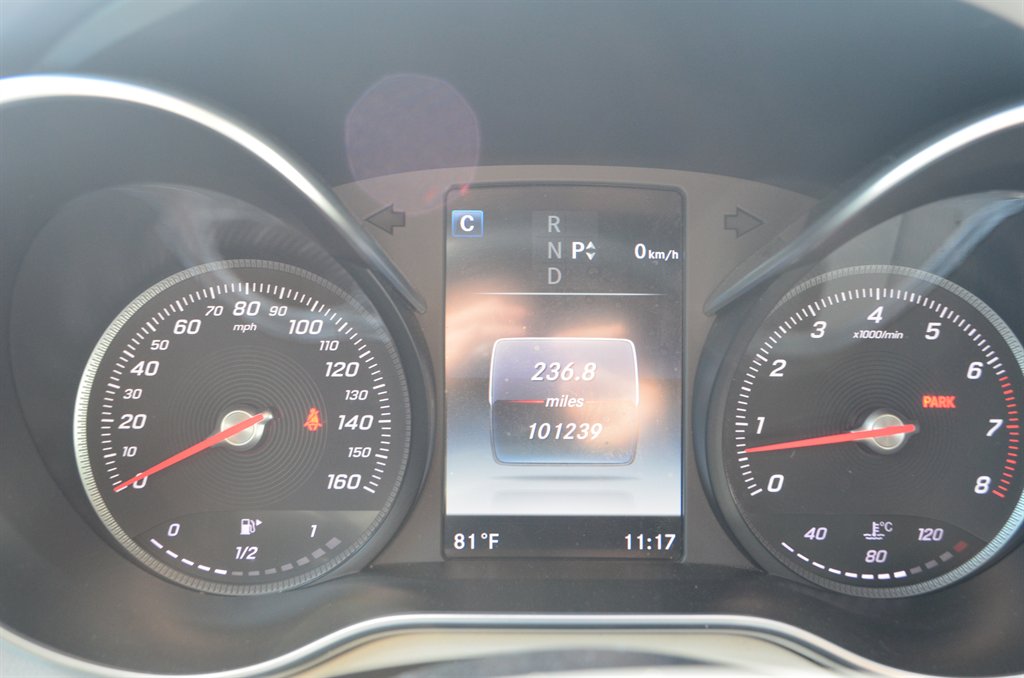 Mercedes-Benz C-Class photo 17