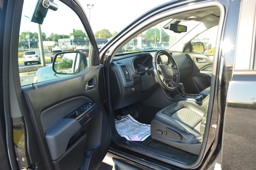 Chevrolet Colorado photo 12