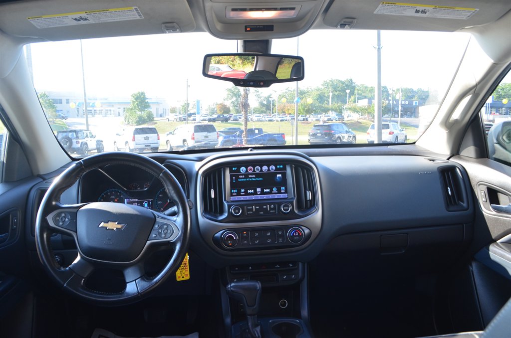 Chevrolet Colorado photo 19