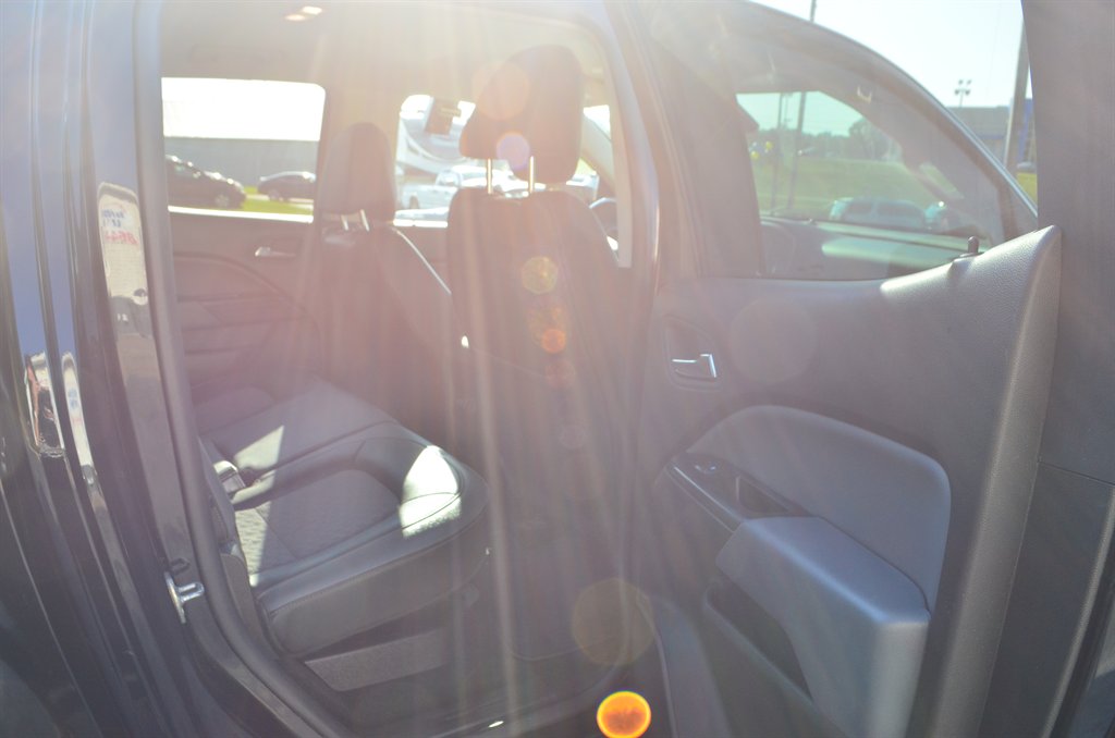 Chevrolet Colorado photo 15