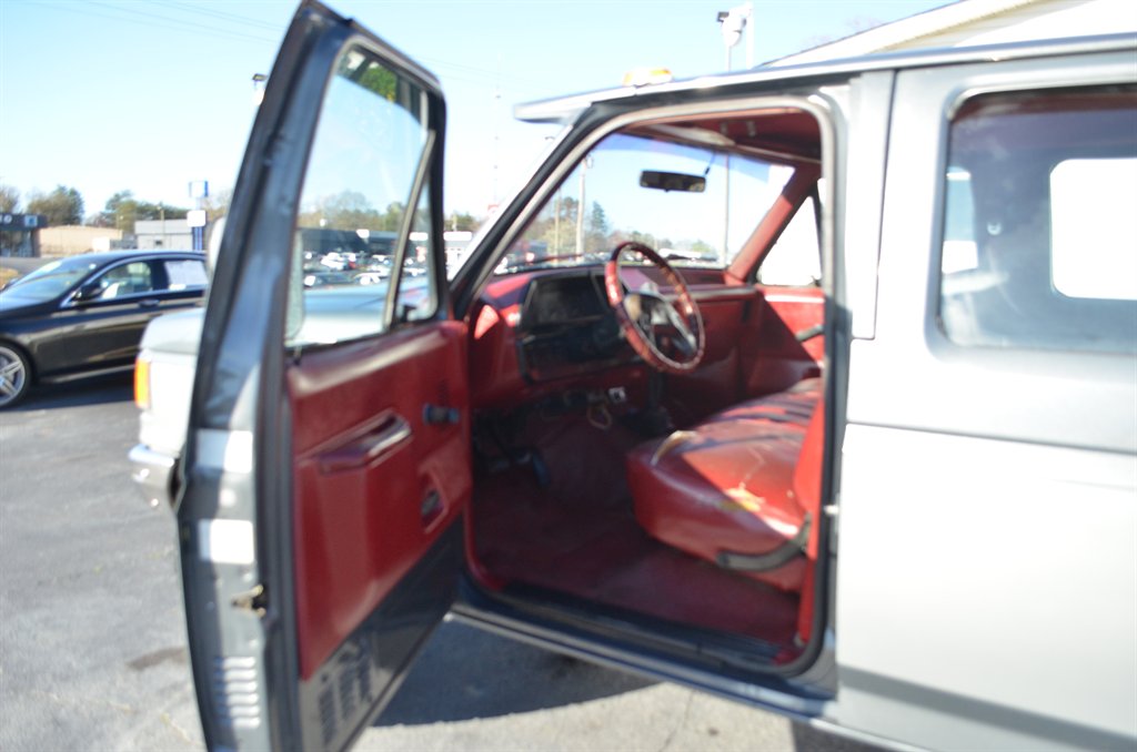 1988 Ford F-350 - Photo 13