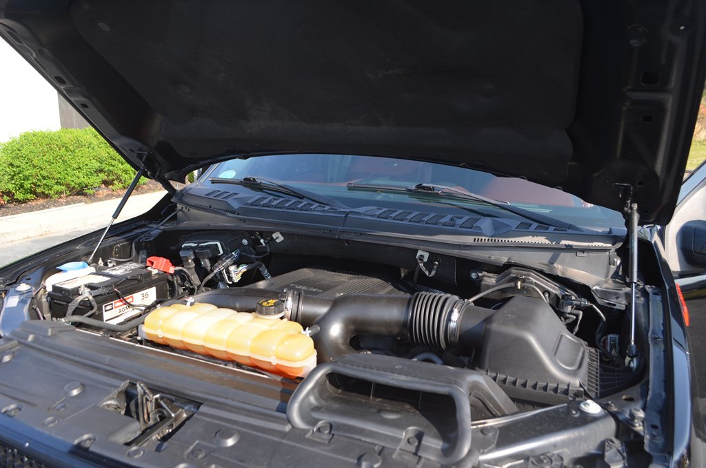 2018 Ford F-150 Platinum - Photo 27