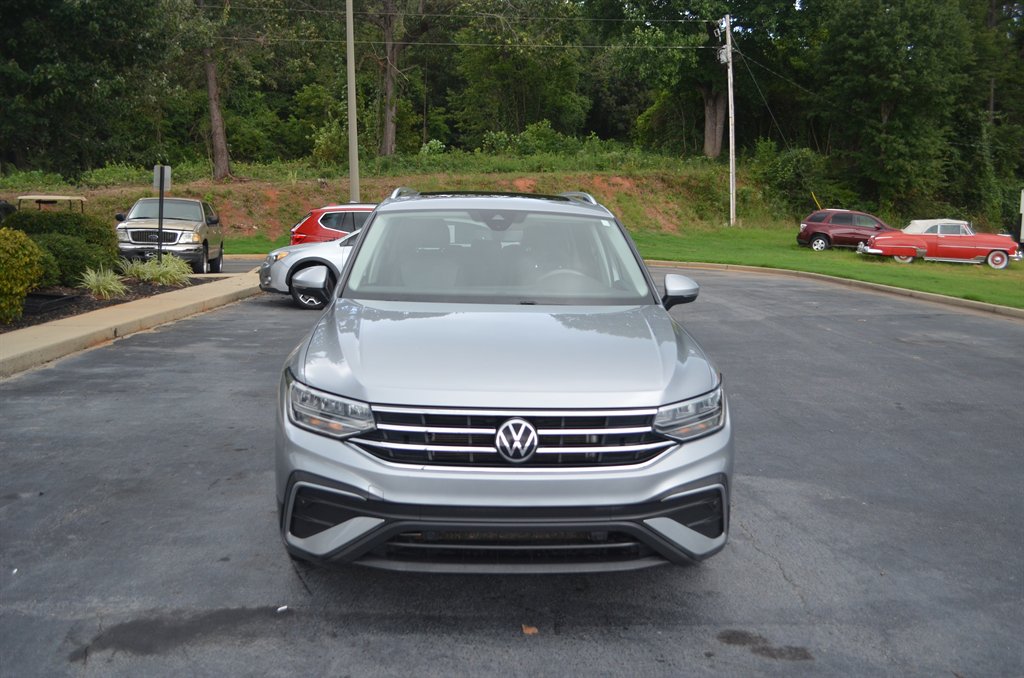 2022 Volkswagen Tiguan SE - Photo 7