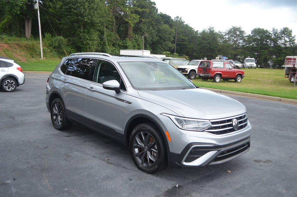 2022 Volkswagen Tiguan SE - Photo 6