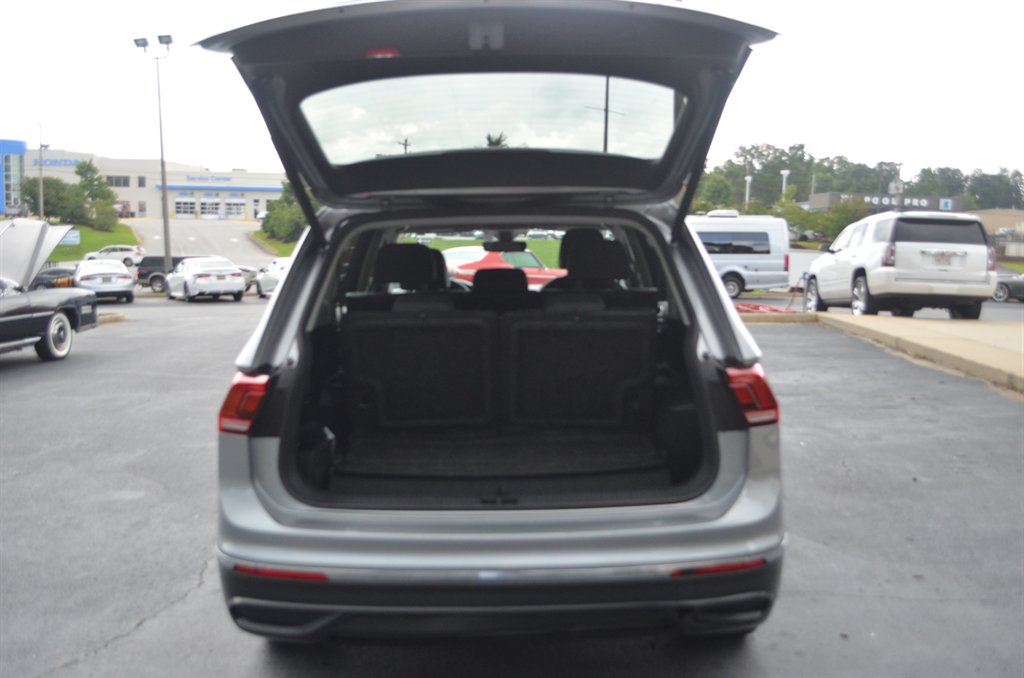 2022 Volkswagen Tiguan SE - Photo 15