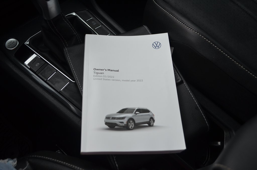 2022 Volkswagen Tiguan SE - Photo 24