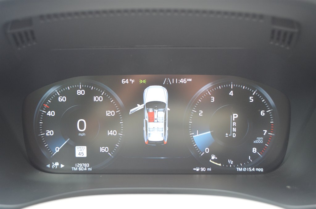 Volvo XC60 photo 19