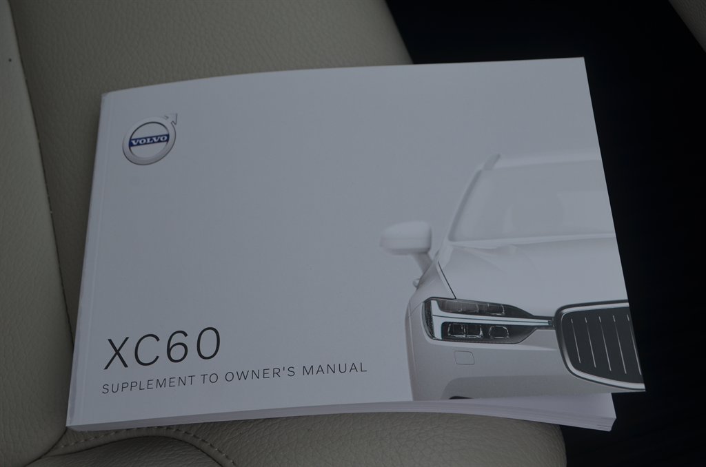 Volvo XC60 photo 22