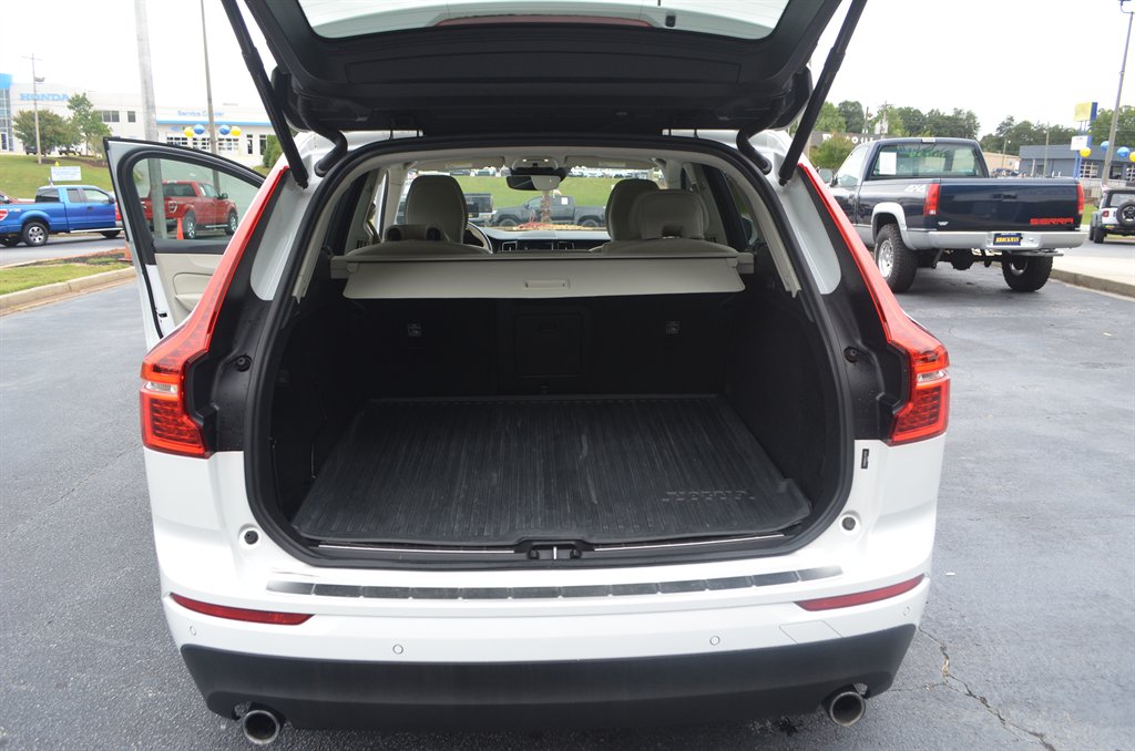 Volvo XC60 photo 15